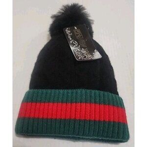 NWT, Warm, Thick, Insulated BEANIE, Ski Hat, Lined, Pom Pom Top Black, Green Red